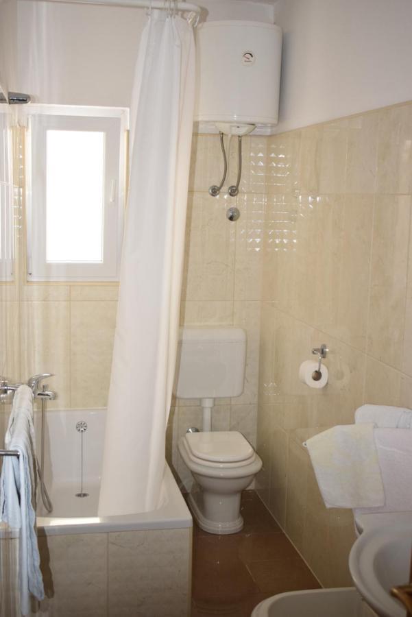 Apartmani Katica Novalja Ngoại thất bức ảnh